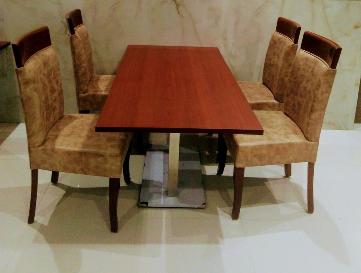 Hotel Lohmod At National Highway 8 - Free Airport Transffer New Delhi Buitenkant foto