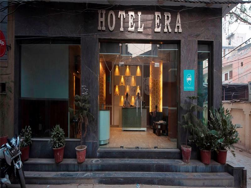 Hotel Lohmod At National Highway 8 - Free Airport Transffer New Delhi Buitenkant foto